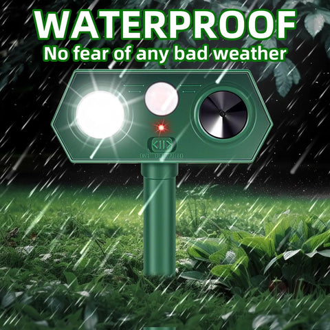 Solar Powered Ultrasonic Animal Repeller Pro Defense For Garden And Yard Deterrent Scares Deer Raccoon Squirrel Cats Rabbits Skunk With Motion Sensor Light IP65 Weatherproof Outdoor Protector, waterproof in rain