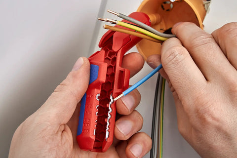 Workhorse Ergostrip Cable Stripping Tool with ergonomic pistol grip stripping round damp-proof cables by hand