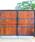 Beefy Heavy Duty Weld On Gate Hinges Dual Sided 1000lb Capacity Built For Real Tough Gates And Trailer Ramps 6mm Carbon Steel Weldable Hinges For Square Post To Tubular Gate Ideal For Heavy Gates 3.6 X 2.3 Inch Pack Of 2 on wooden double gate