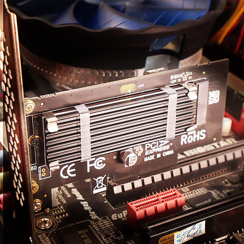 M.2 SSD Heatsink Kit With Thermal Pad For 2280 Drives Ideal For Desktop PCs And PS5 Consoles Including PS5 Slim Aluminum 22x70x3mm Body Helps NVMe Stay Cool And Boost Longevity. Installed on a 2280 NVMe SSD inside a desktop PC