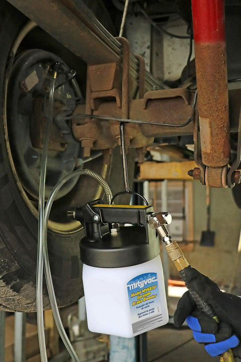 Pro Grade Air Operated Pneumatic Brake And Clutch Bleeding Kit With 1.9 Quart Reservoir Delivers 2 Quarts Per Minute, Swivel Air Inlet, Automatic Shutoff Valve, And Variable Thumb Throttle For Cars, Motorcycles, Trucks And ATVs