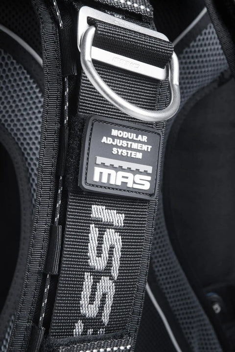 Close-up of Wing Style Scuba BCD With Aquawing Plus One Size Unisex showing modular system and adjustable shoulder strap.