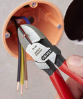 Heavy Duty Diagonal Cutters 6.25 Inch With Precision Cutting Edges For Soft And Hard Wire in use cutting electrical wire.