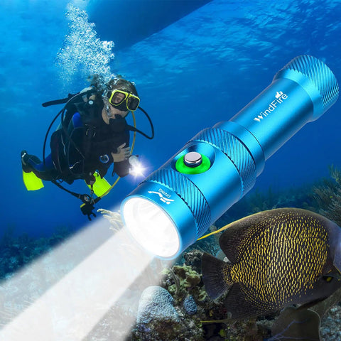 Ultra Bright Scuba Diving Light With 3 Modes And Power Indicator IP68 Waterproof Rechargeable Underwater Torch illuminating coral reef