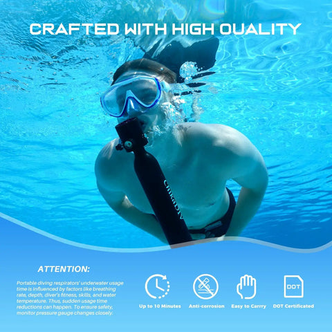 Diver using Mini Scuba Tank 0.5L Portable Diving Tank Up To 10 Minutes Pony Bottle Reusable Lung Tank 3000 PSI Max Pressure For Emergency Rescue Exploration Green underwater.