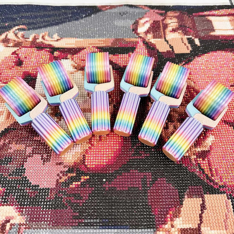 Detachable Roller Tool With Ergonomic Grip For Painting Projects No Sweat Smooth Operator Rolling Accessory Effortless Cleanup, rainbow silicone wheels.
