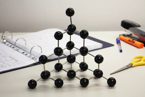 Diamond Molecular Model Kit For Chemistry Education With Durable Colorful Plastic Modules, Visibly Demonstrates Bond Angles