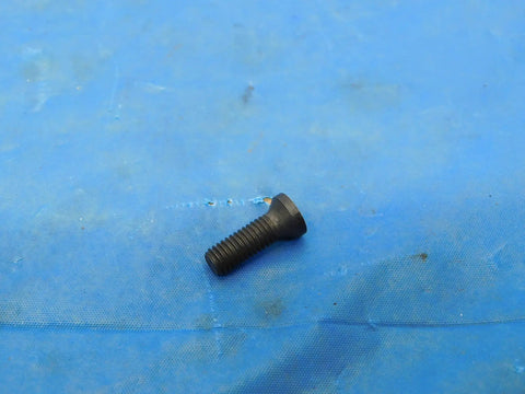Premium S1073 Screw Indexable Insert For CNC Machining And Heavy Duty Metalworking on a blue background.