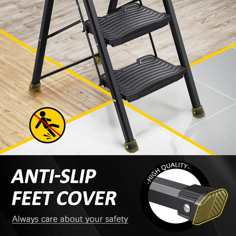 Bottom view of 4 Step Folding Ladder With 900 Lbs Capacity, Anti Slip Wide Pedals And Handrails, showing pedal detail