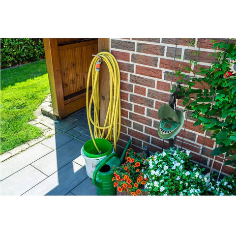 Easy To Use No Fuss Hose End Irrigation Timer With Large LCD Digital Display For Balconies, Patios, Gardens Or Lawns, 9001D Model