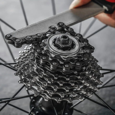Two Tool Kit For Bike Cassette And Rotor Lockring With Chain Whip For Shimano SRAM And Center Lock Discs Easy Install And Removal