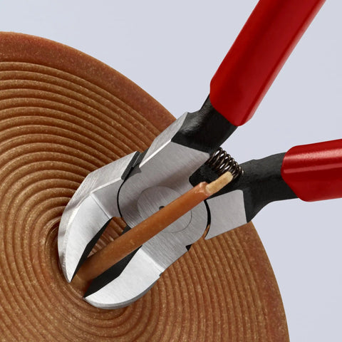 Pro Grade 85 Degree Diagonal Flush Cutters with Angled Blades cutting sprue from soft material, red and silver tool