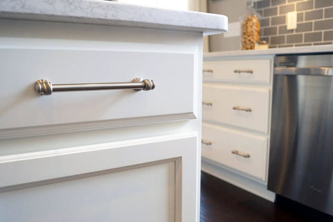 Milano Door And Drawer Pulls 4 Inch Center To Center Polished Chrome 10 Pack Cabinet And Furniture Hardware Upgrade for Kitchens