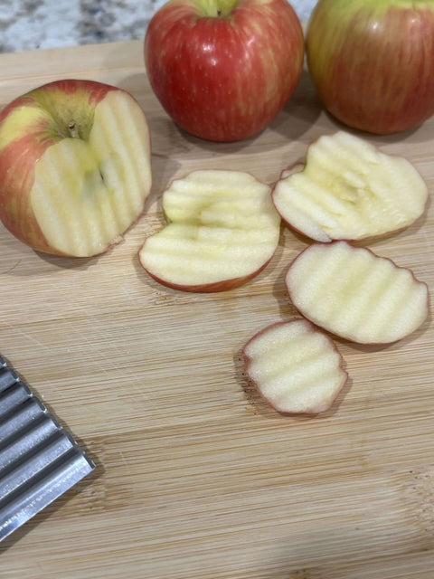 Amazon stainless steel crinkle-cut slicer with a wavy blade for apples and fries; kitchen vegetable cutter