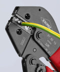 4-Position Crimping Pliers For Non-Insulated Terminals And Connectors, 0.5-10 MM2, AWG 20-7, Lever Transmission in use