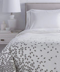 Fading Graphite Cubes Duvet Cover In White Queen Size Modern Hotel Inspired Bedding With Chic Cubes Pattern For Luxe Comfort And Easy Care