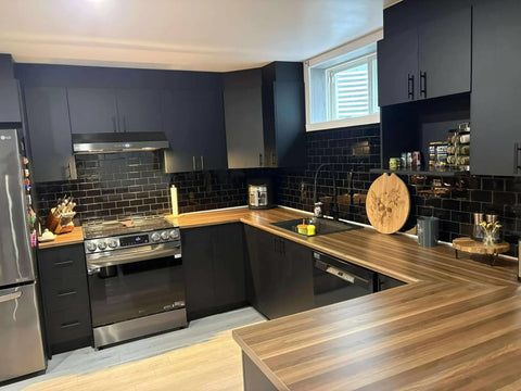 Modern kitchen with Subway Tile Peel And Stick Backsplash Star White Marble PVC Self-Adhesive Tiles Pack, wooden countertops