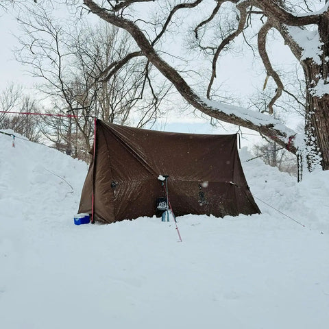 Coyote brown Hot Tent With Stove Jack For Four Season Hammock Camping Gear 3000mm Waterproof Shelter in snowy woods