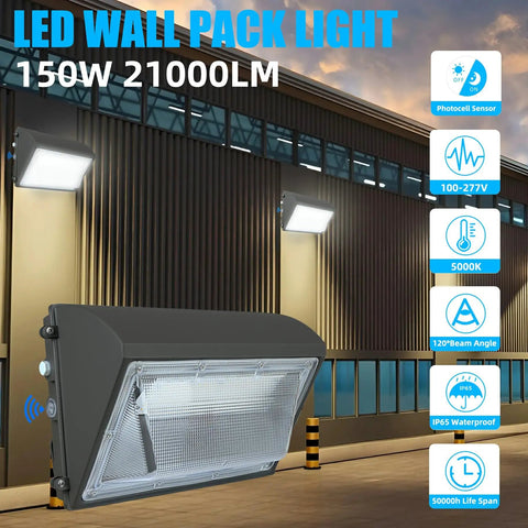 150W LED wall pack light illuminating building exterior, dusk to dawn photocell, 21000 lumens, wide voltage 100-277V shown on infographic