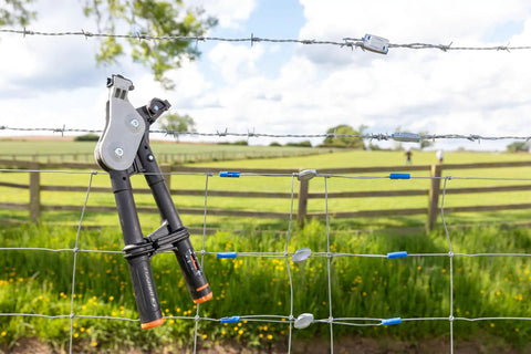 Torq Wire Tensioning Tool With Built In Gauge Tension Up To 880 Lbs Hassle Free Fence Wire And Trellis Tightening