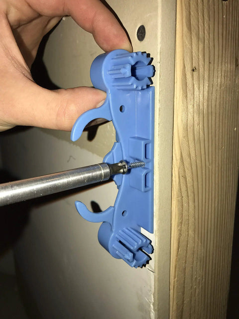 Fast Snap Column Enclosure Framing System Fits 3 To 4 Inch Round Pillars Snappy Diy Setup covers a blue bracket being installed.