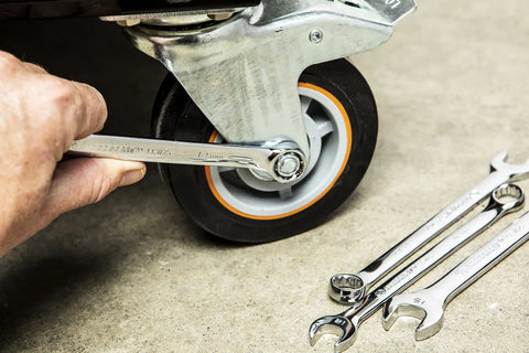 Using 15 Piece Metric 12 Point Combination Wrench Set With Tool Roll For Easy Carry Heavy Duty Chrome Alloy Steel
