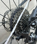 Premium Microfiber Cleaning Rope Kit With Lubricating Cream 40 Pack used on bike chain for precision maintenance