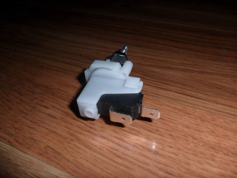 Rugged Pro Grade Heavy Duty Air Foot Pedal Pressure Switch For Drain Cleaning Machines with two pole spade terminals