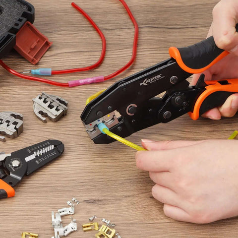 Using Nine Piece Ratcheting Crimping Tool Set with Seven Interchangeable Dies and Wire Stripper for solar connectors