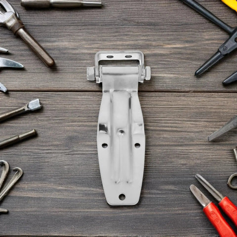 Heavy Duty Stainless Steel Truck Side Hinge For Trailer And Box Truck Easy To Install And Low Maintenance Beefed Up Swing Door Hinge In Silver For Marine Grade Use And Long Haul Rigs, silver close-up