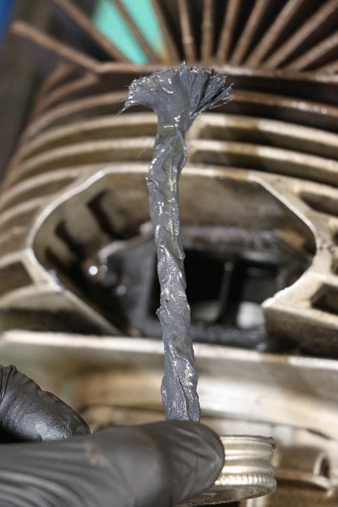 Application of Extreme Temperature Non Metallic Anti Seize Compound For Heavy Duty Machinery Military Grade Lead Free Low VOC