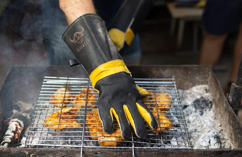 Bite Proof Animal Handling Gloves With Kevlar Reinforcement And Leather Shield For Safe Grooming Dogs Cats Birds Snakes Raptors And More