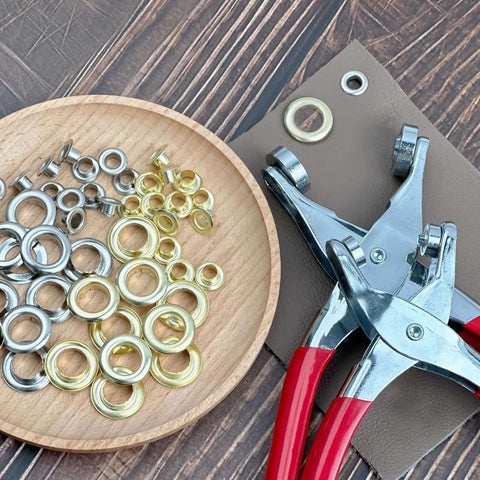 640Pcs Grommet Tool Kit With Eyelet Pliers And Washers Twelve Millimeter Inside Diameter Grommets for Fabric Upholstery
