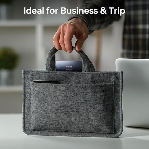 Lightning Fast 40Gbps M2 Nvme Ssd Enclosure With Thunderbolt Connection For Mac M1 Pro Max Staying Ice Cold in gray felt bag.