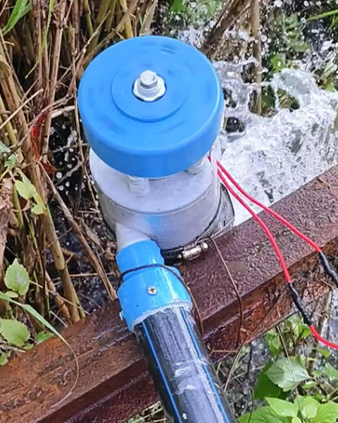 Portable Micro Hydroelectric Generator 1000W Off Grid Power 110V/220V Aluminum Alloy Water Turbine System shown