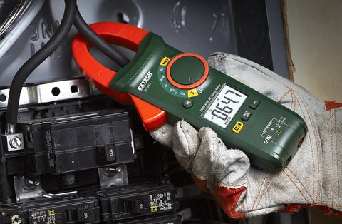 400A True RMS AC Clamp Meter With Non Contact Voltage Detection, 1.2 Inch Jaw in use by professional with glove