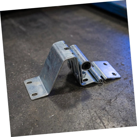 Heavy Duty Garage Door Hinges With Thickened Metal Construction And Double Bearing Pivot Industrial Gate Corner Hinge In Silver For Warehouse And Factory Use Low Maintenance And Durable Door Hardware, silver steel hinge