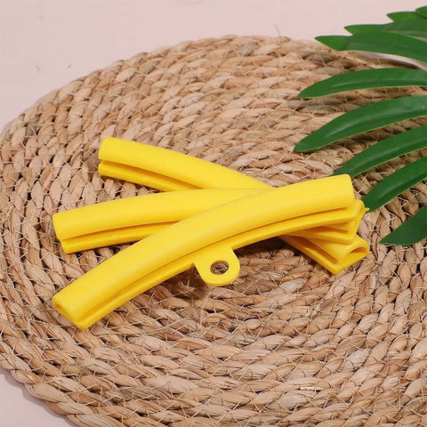 Yellow 5 Pack Rim Protectors For Tire Changing Universal Wheel Guards on woven mat