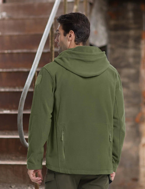 Back view of Men's Tactical Fleece Lining Jacket With Front Zip Left Zip For Hunting And Mountaineering in Army Green
