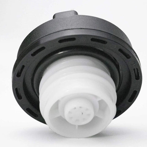 Chevy Locking Gas Cap 31780 Locking Fuel Cap for Silverado 1500 2500 3500 close-up view