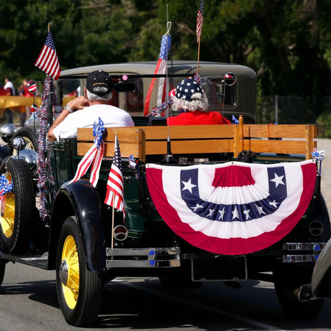Vintage car with Patriotic Bunting Flags Set Of 4th Of July Independence Day Outdoor Decor pleated banner on rear