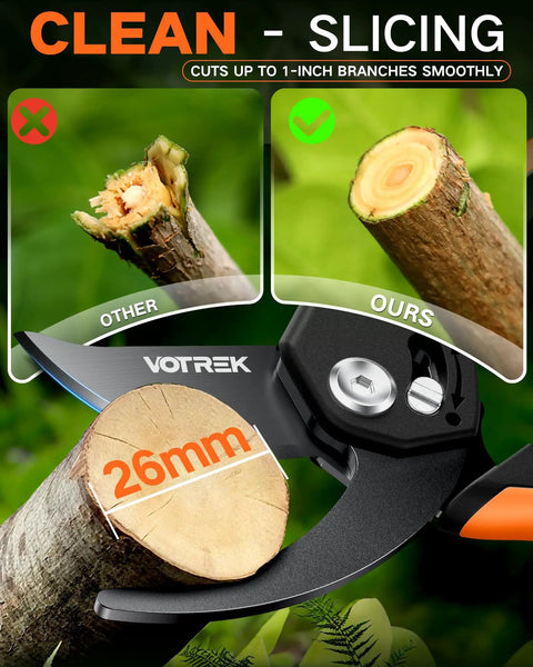 Close-up of Eight Point Five Inch Stepless Handle Pruning Shears Bypass Garden Clipper cutting a 26mm branch smoothly.