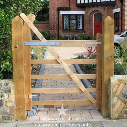 Wooden gate with heavy duty adjustable double strap field gate hinge set, 18 inch 450mm, includes top and bottom straps, all fixings