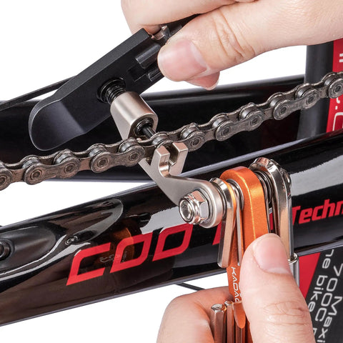 Portable Bicycle Repair Multi Tool With Chain Tool Torx Hex And Screwdriver For Road And Mountain Bikes held on chain link