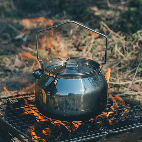 Open Fire Camping Kettle 1.2L Lightweight Stainless Steel Tea Pot on campfire grill
