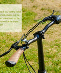 2 Pack Aluminum Mountain Bike Brake Levers With 3 Finger Design For 2.2 Cm Handlebar Diameter on bicycle outdoors