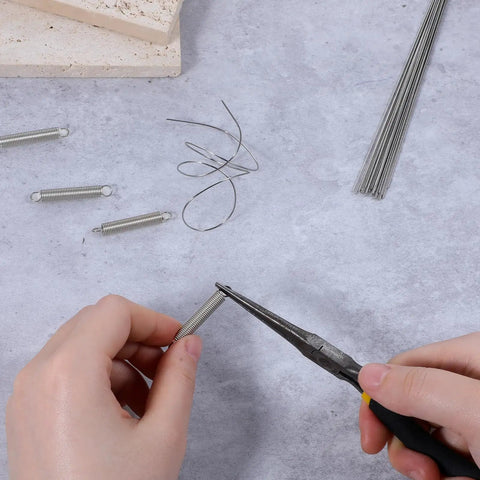 Hands crafting with 25 Pieces 0.8mm Stainless Steel Piano Wire Spring Wire 40 Cm Straight Full Hard For DIY Crafts Model Car Helicopter Airplane Projects Music Wire Set Pro Grade For Repairs And Hobby Projects
