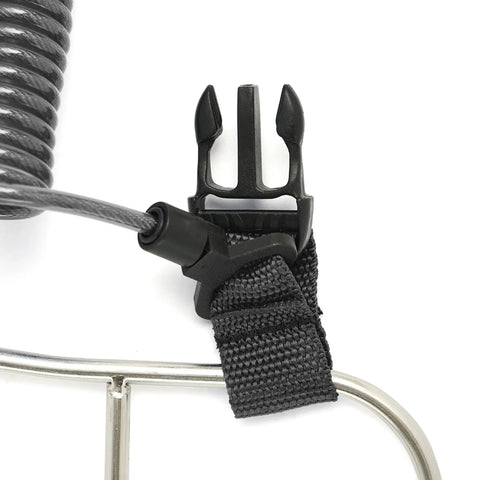 Close-up of Offshore Kayak And Spearfishing Stainless Steel Fish Stringer Clip with 36 Inch Steel Core Lanyard in black.