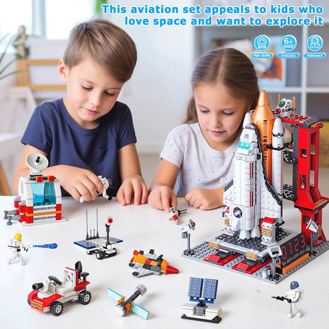 Children playing with Epic Space Shuttle Build Kit For Kids 6 7 8 9 10 11 12, 12 In 1 STEM Rocket Toys With 885 Pieces