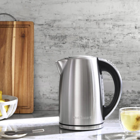 PerfecTemp 1.7 Liter Electric Kettle Cordless With 1500W Fast Heat Up And 6 Preset Temperatures on a kitchen counter